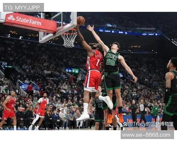 杰伦布朗三节狂砍30分5篮板助力球队进攻势头强劲