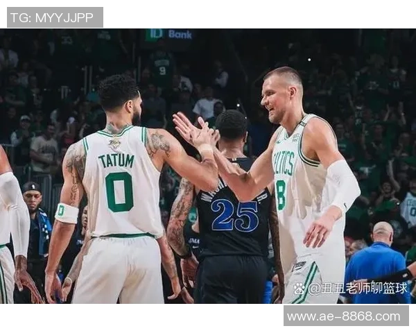 凯尔特人次节遭遇惨败单节净输28分半场落后20分引发球迷担忧